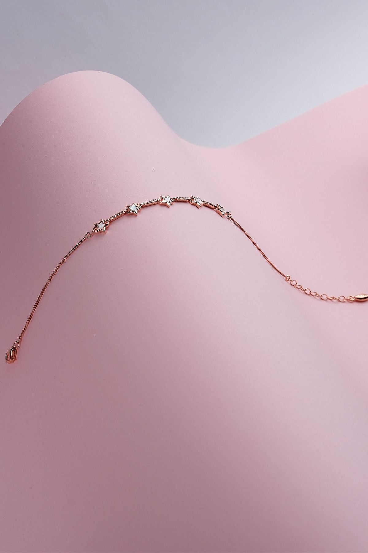 925 Ayar Gümüş Yıldızlı Kadın Bileklik